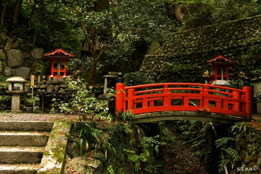 ponte rosso a kyoto